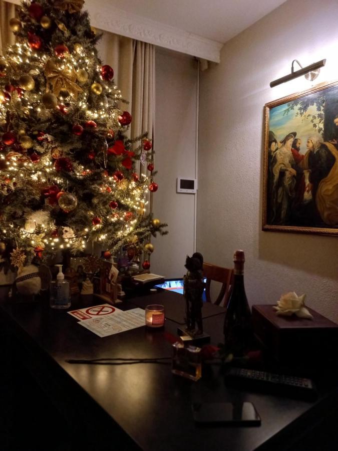Casa Maria Roses Hotel Rîşnov Buitenkant foto